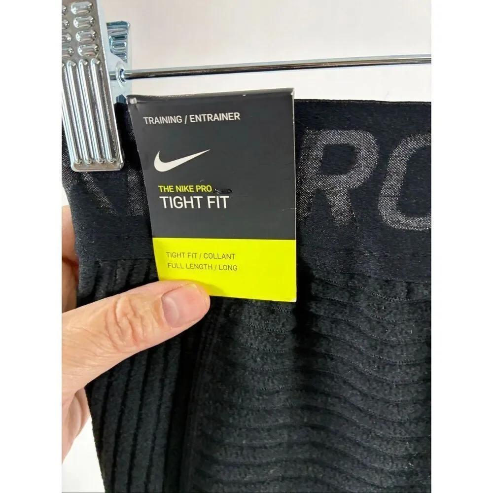 NIKE PRO NWT Hyper Warm Tight Fit Ribbed Leggings in Black Size XS
